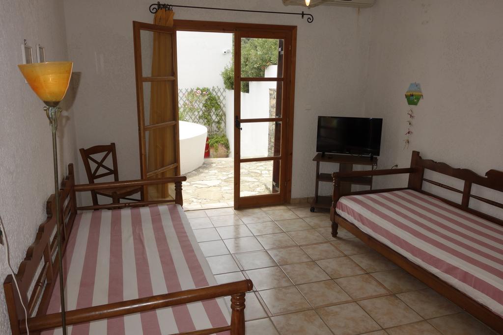 Cretan Village Hotel Amudára Laszithíu Kültér fotó
